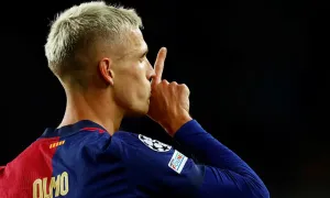 Các đối thủ tức giận vụ Barca đăng ký Olmo Các đối thủ tức giận vụ Barca đăng ký Olmo